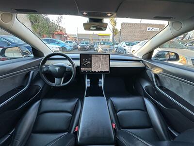 2020 Tesla Model 3 Standard Range Plus - Photo 14 - San Leandro, CA 94578
