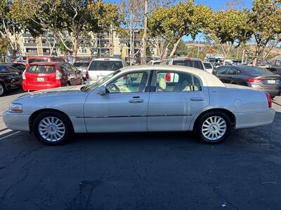 2004 Lincoln Town Car Ultimate - Photo 8 - San Leandro, CA 94578