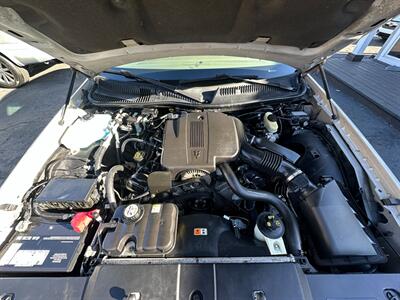 2004 Lincoln Town Car Ultimate - Photo 10 - San Leandro, CA 94578
