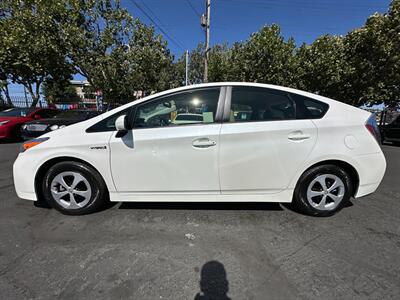 2012 Toyota Prius Five   - Photo 8 - San Leandro, CA 94578