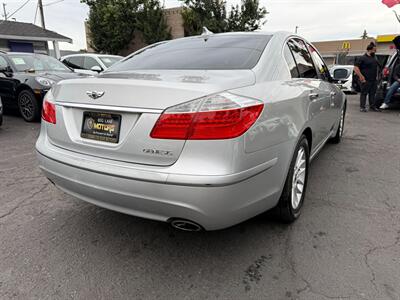 2010 Hyundai Genesis 3.8 Premium   - Photo 5 - San Leandro, CA 94578