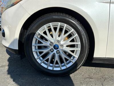 2013 Ford Focus Titanium   - Photo 9 - San Leandro, CA 94578