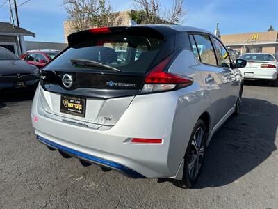 2018 Nissan LEAF SV - Photo 5 - San Leandro, CA 94578