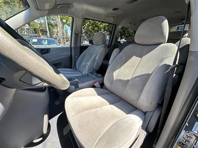 2008 Kia Sedona LX   - Photo 12 - San Leandro, CA 94578