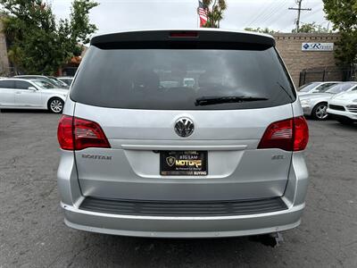 2010 Volkswagen Routan SEL Premium   - Photo 6 - San Leandro, CA 94578