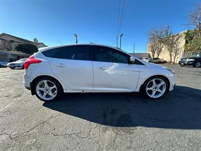 2012 Ford Focus Titanium - Photo 4 - San Leandro, CA 94578
