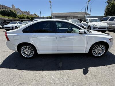 2011 Volvo S40 T5 R-Design   - Photo 4 - San Leandro, CA 94578