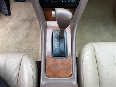 1997 Lexus ES 300   - Photo 20 - San Leandro, CA 94578