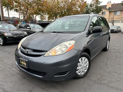 2008 Toyota Sienna CE 8-Passenger   - Photo 1 - San Leandro, CA 94578