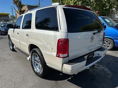 2004 Cadillac Escalade   - Photo 7 - San Leandro, CA 94578