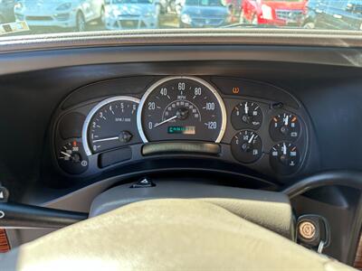 2004 Cadillac Escalade   - Photo 18 - San Leandro, CA 94578