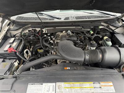 2002 Ford Expedition XLT - Photo 11 - San Leandro, CA 94578