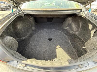 2000 Chrysler LHS - Photo 11 - San Leandro, CA 94578