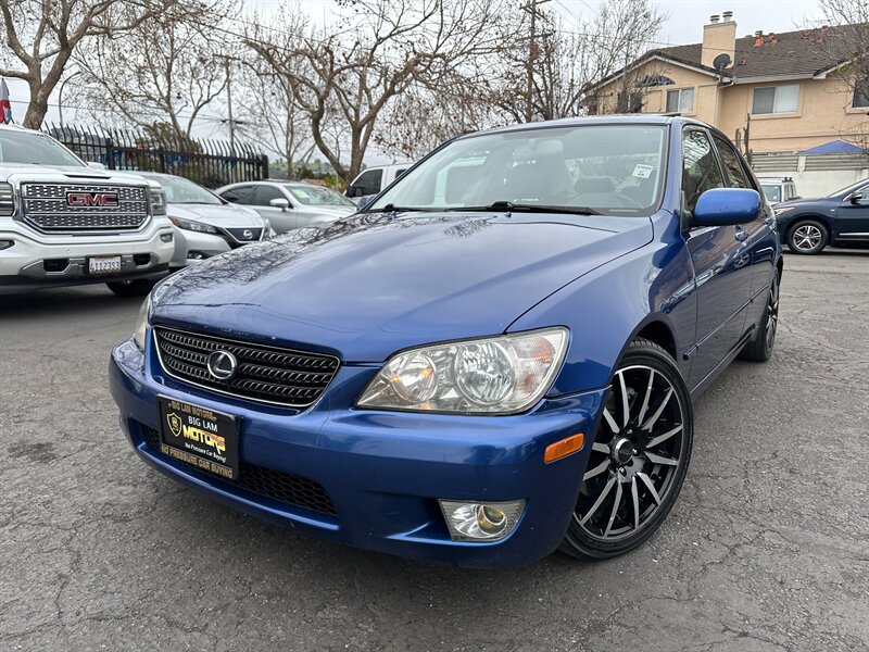 2002 Lexus IS 300  