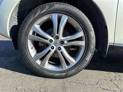 2010 Nissan Murano LE   - Photo 9 - San Leandro, CA 94578