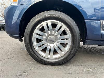 2013 Lincoln Navigator   - Photo 9 - San Leandro, CA 94578
