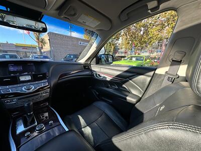 2011 INFINITI M37 x   - Photo 16 - San Leandro, CA 94578