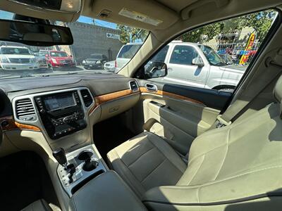 2011 Jeep Grand Cherokee Overland   - Photo 16 - San Leandro, CA 94578