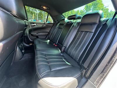 2013 Chrysler 300 S   - Photo 22 - San Leandro, CA 94578