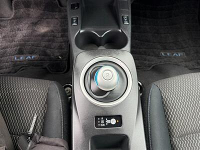 2015 Nissan LEAF S   - Photo 21 - San Leandro, CA 94578