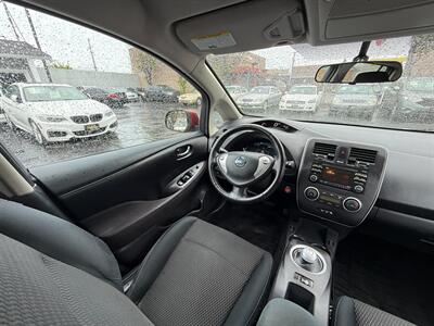 2015 Nissan LEAF S   - Photo 15 - San Leandro, CA 94578