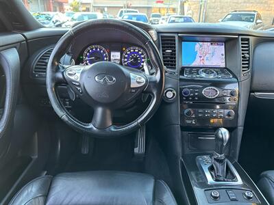 2015 INFINITI QX70   - Photo 16 - San Leandro, CA 94578