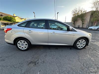 2012 Ford Focus SE   - Photo 4 - San Leandro, CA 94578