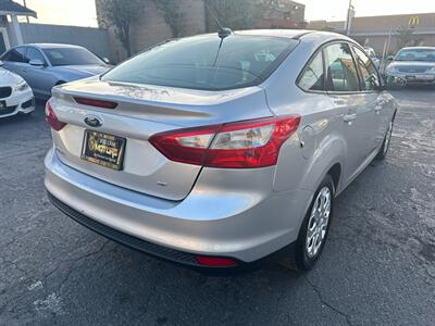 2012 Ford Focus SE   - Photo 5 - San Leandro, CA 94578