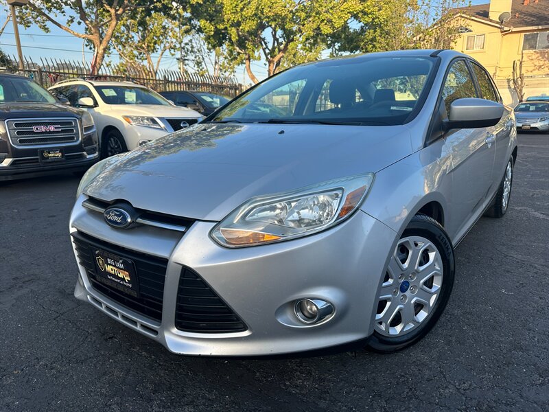 2012 Ford Focus SE   - Photo 1 - San Leandro, CA 94578