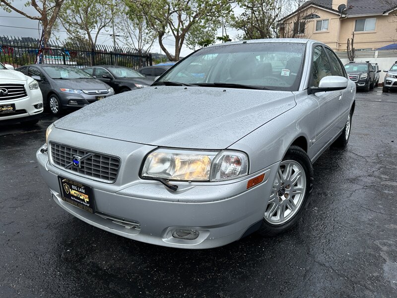 2005 Volvo S80 2.5T  