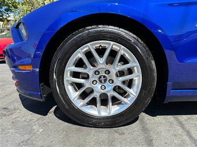 2014 Ford Mustang V6 Premium   - Photo 9 - San Leandro, CA 94578