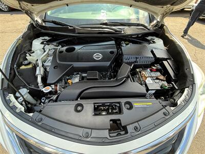 2013 Nissan Altima 2.5 SV   - Photo 10 - San Leandro, CA 94578
