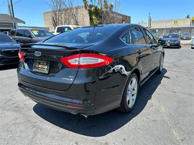 2014 Ford Fusion Hybrid SE   - Photo 5 - San Leandro, CA 94578