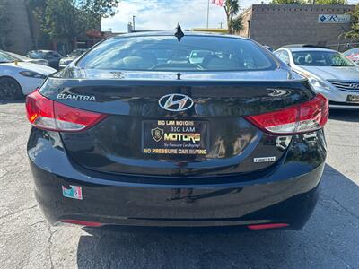 2012 Hyundai Elantra Limited - Photo 6 - San Leandro, CA 94578