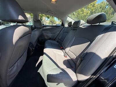 2013 Hyundai SONATA Hybrid Limited   - Photo 22 - San Leandro, CA 94578