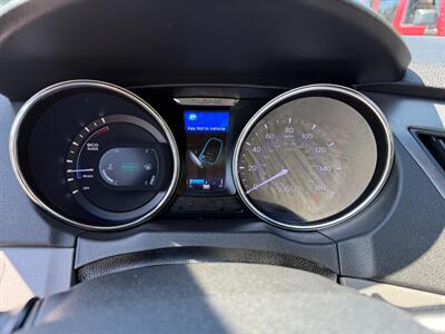 2013 Hyundai SONATA Hybrid Limited   - Photo 18 - San Leandro, CA 94578