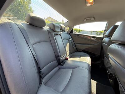 2013 Hyundai SONATA Hybrid Limited   - Photo 23 - San Leandro, CA 94578