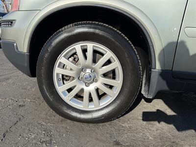 2007 Volvo XC90 V8   - Photo 9 - San Leandro, CA 94578