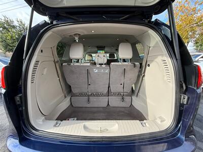 2017 Chrysler Pacifica Touring Plus   - Photo 11 - San Leandro, CA 94578