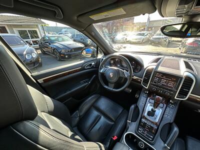 2011 Porsche Cayenne S   - Photo 15 - San Leandro, CA 94578