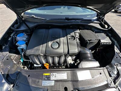 2013 Volkswagen Golf 2.5L PZEV   - Photo 10 - San Leandro, CA 94578