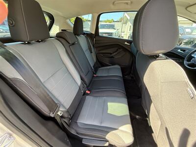 2016 Ford C-MAX Hybrid SE   - Photo 12 - San Leandro, CA 94578