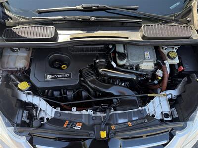 2016 Ford C-MAX Hybrid SE   - Photo 18 - San Leandro, CA 94578