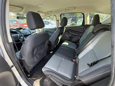 2016 Ford C-MAX Hybrid SE   - Photo 14 - San Leandro, CA 94578