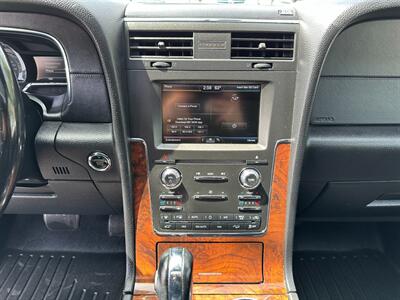 2015 Lincoln Navigator   - Photo 19 - San Leandro, CA 94578