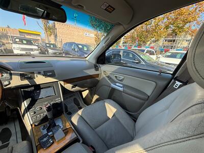2005 Volvo XC90 V8 - Photo 15 - San Leandro, CA 94578