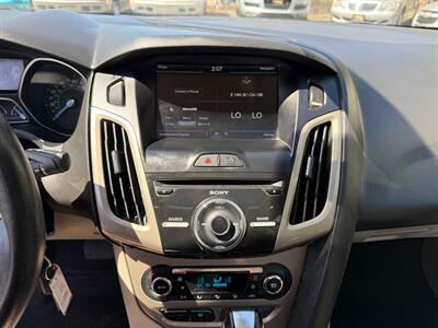 2012 Ford Focus SEL   - Photo 19 - San Leandro, CA 94578