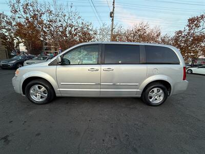 2008 Dodge Grand Caravan SXT - Photo 8 - San Leandro, CA 94578