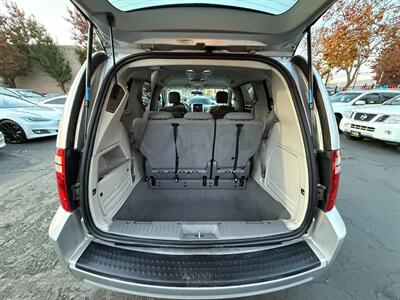 2008 Dodge Grand Caravan SXT - Photo 11 - San Leandro, CA 94578