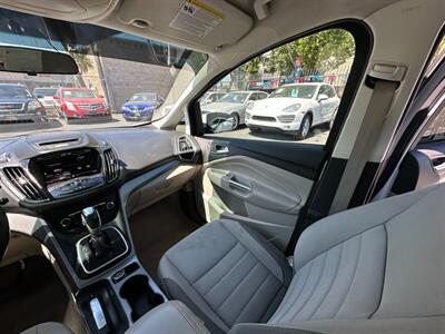 2013 Ford C-MAX Hybrid SE   - Photo 16 - San Leandro, CA 94578